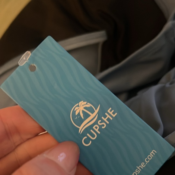 Cupshe Blue One Piece Swimsuit with Plunging V-Neck and Ruching - Picture 4 of 4